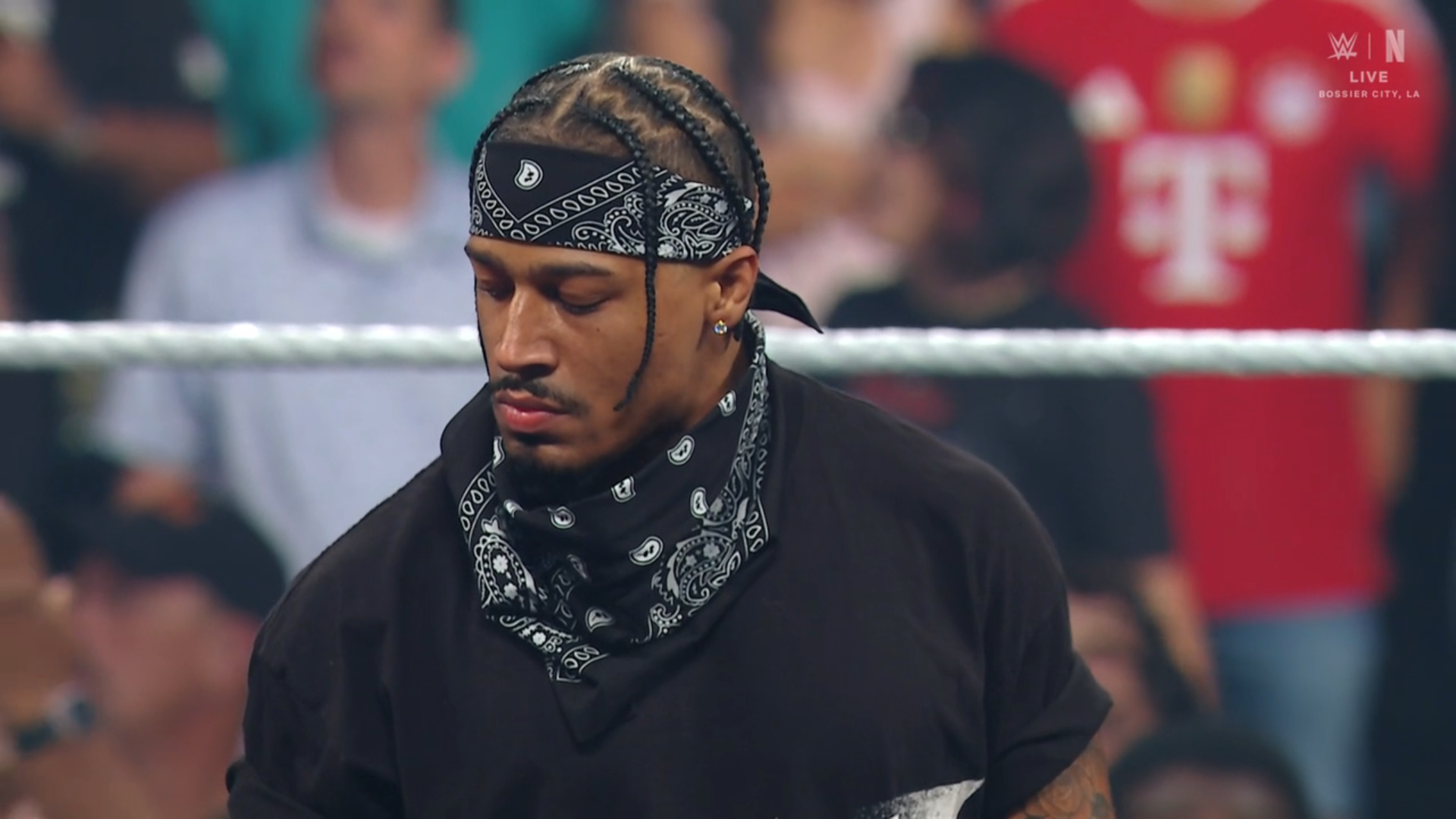 Carmelo Hayes Returns On WWE Raw, Aligns With The 946 In Bloodline Brawl