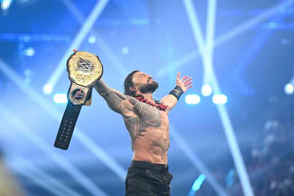 Grayson Waller Says Roman Reigns Advised Him That Tights Made Him ‘Look Like A Champion’